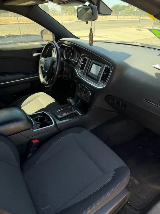 2015 Dodge Charger 7th Gen - Image 5 of 9