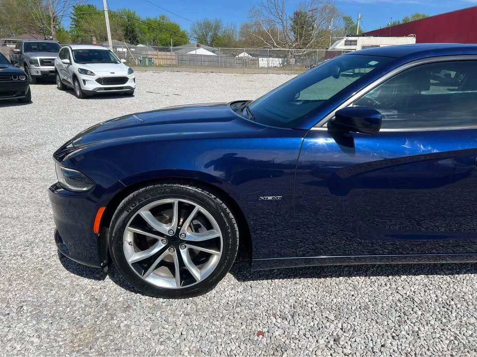 2015 Dodge Charger 7th Gen - Image 4 of 17