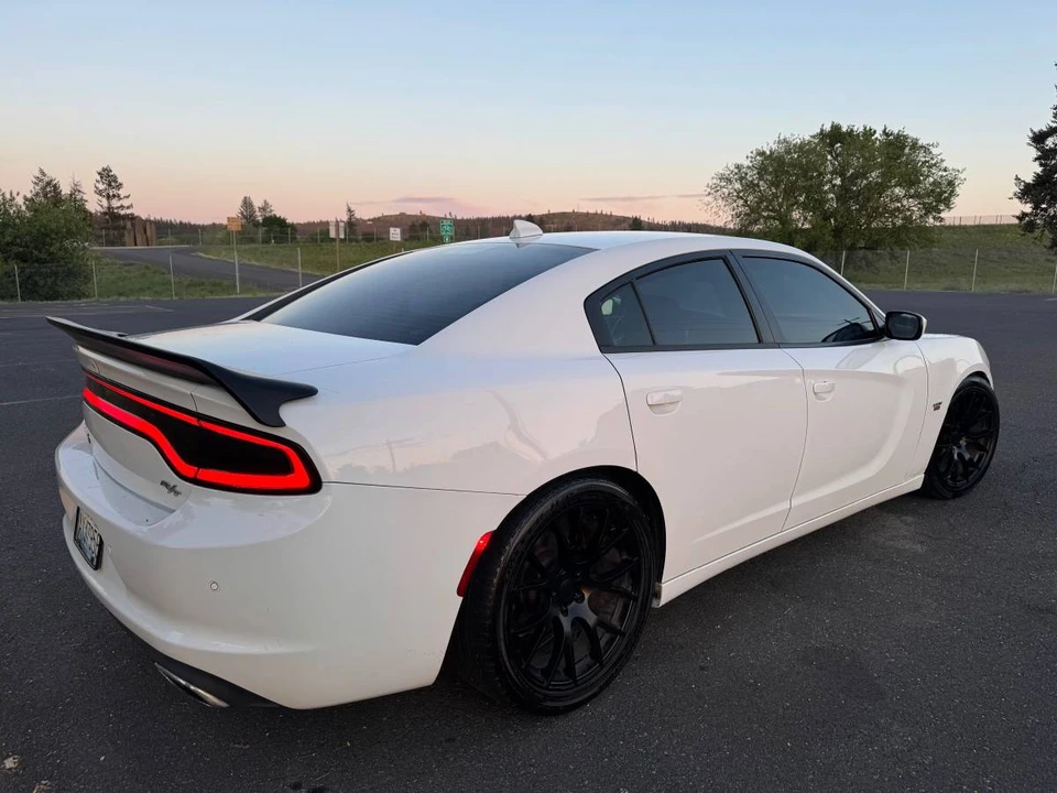 2015 Dodge Charger 7th Gen - Image 3 of 11