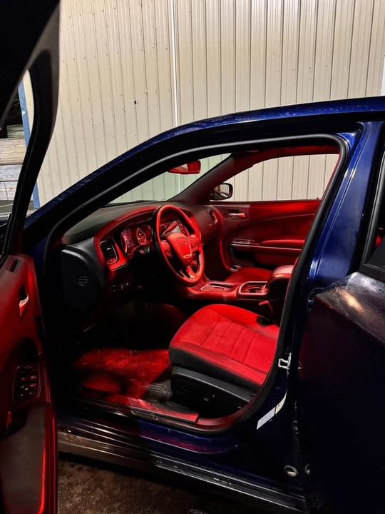 2015 Dodge Charger 7th Gen - Image 11 of 18