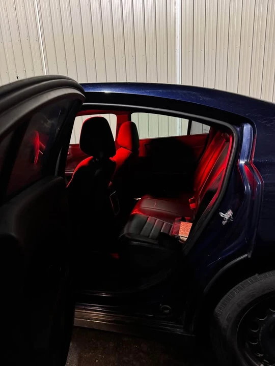 2015 Dodge Charger 7th Gen - Image 10 of 18
