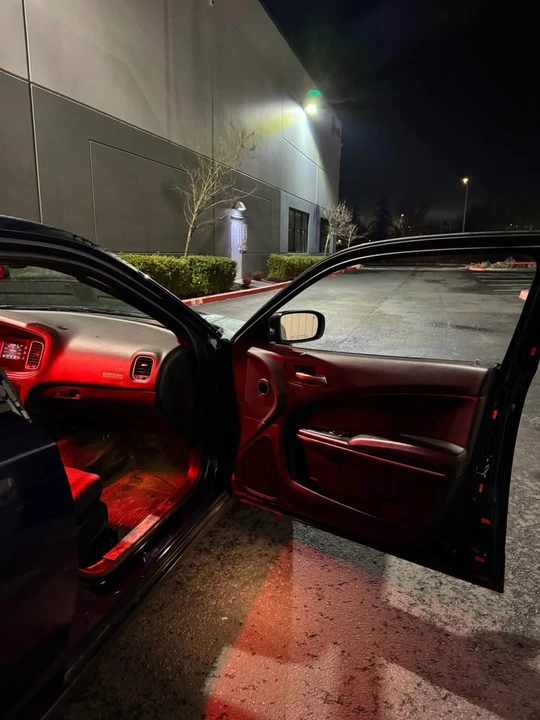 2015 Dodge Charger 7th Gen - Image 18 of 18