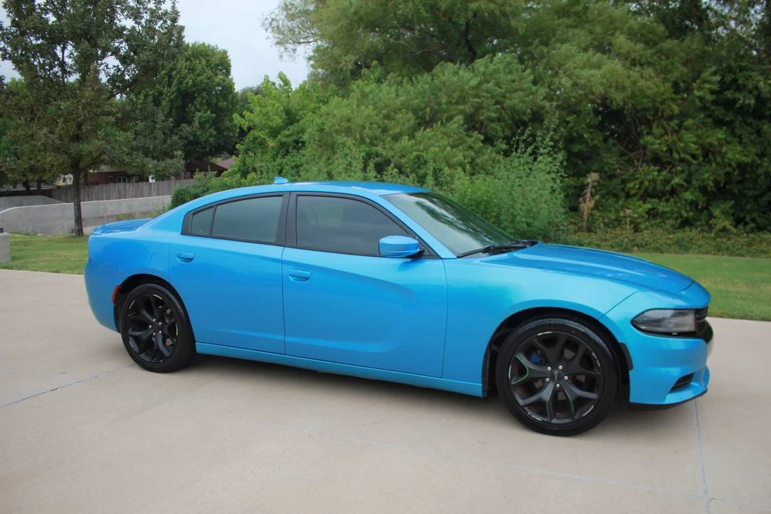 2015 Dodge Charger 7th Gen - Image 4 of 13