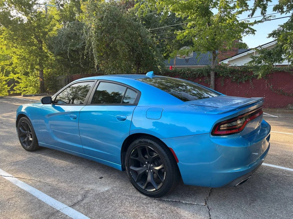 2015 Dodge Charger 7th Gen - Image 8 of 13
