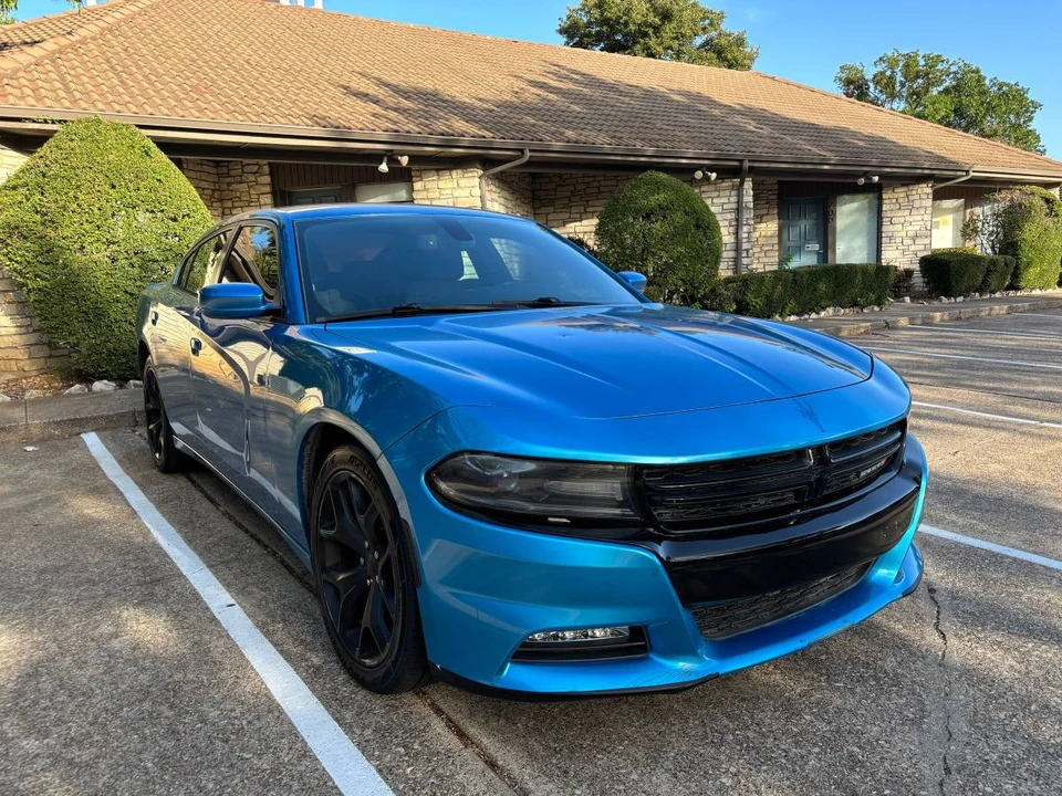 2015 Dodge Charger 7th Gen - Image 2 of 13