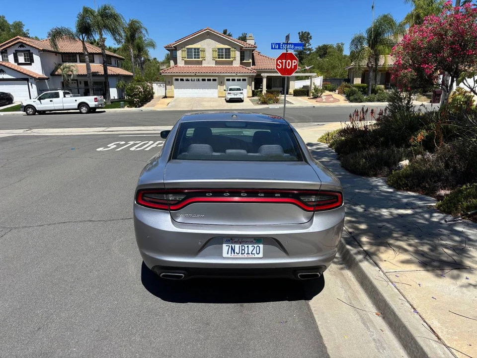 2015 Dodge Charger 7th Gen - Image 4 of 19