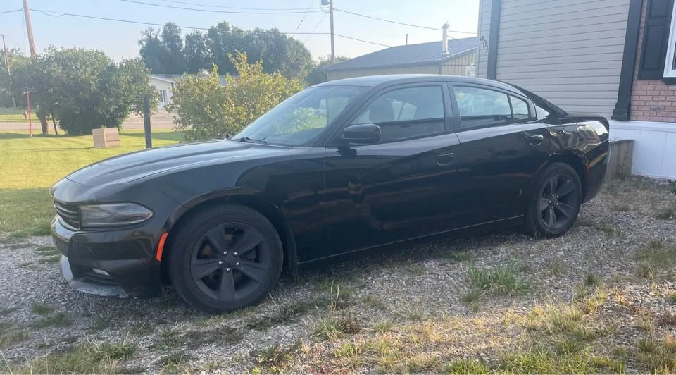 2015 Dodge Charger 7th Gen - Image 2 of 5
