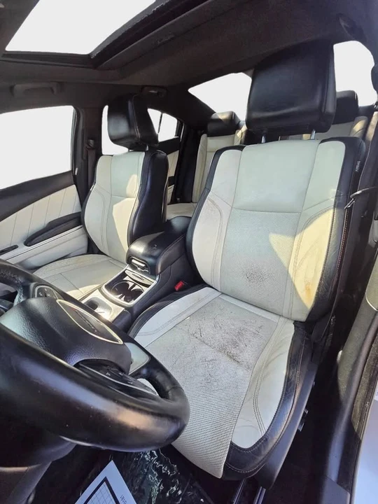 2015 Dodge Charger 7th Gen - Image 10 of 13