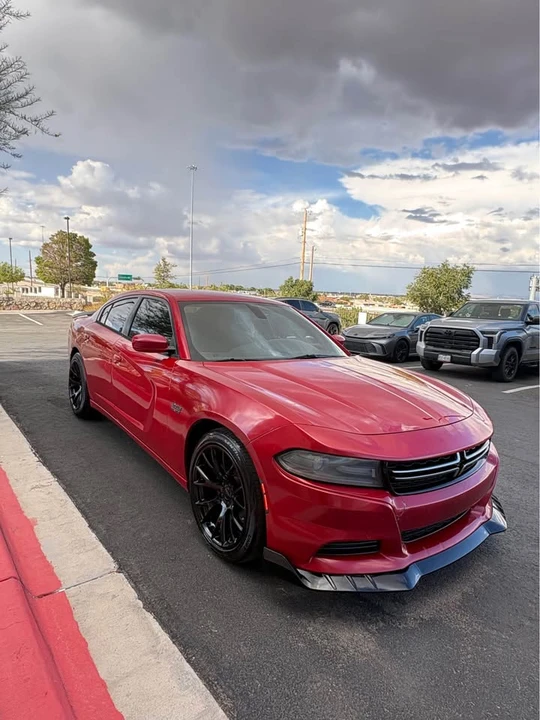 2015 Dodge Charger 7th Gen - Image 5 of 14