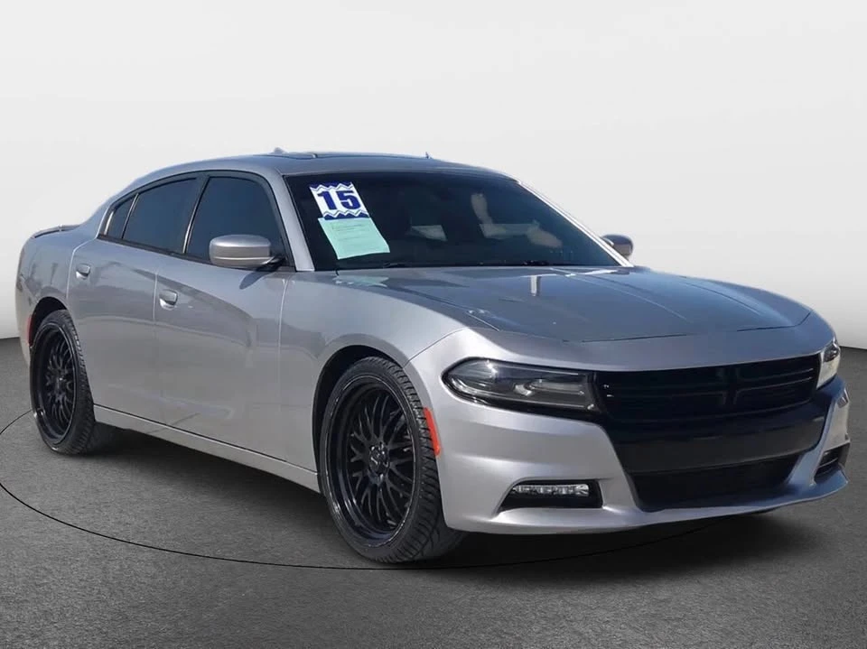 2015 Dodge Charger 7th Gen - Image 2 of 13