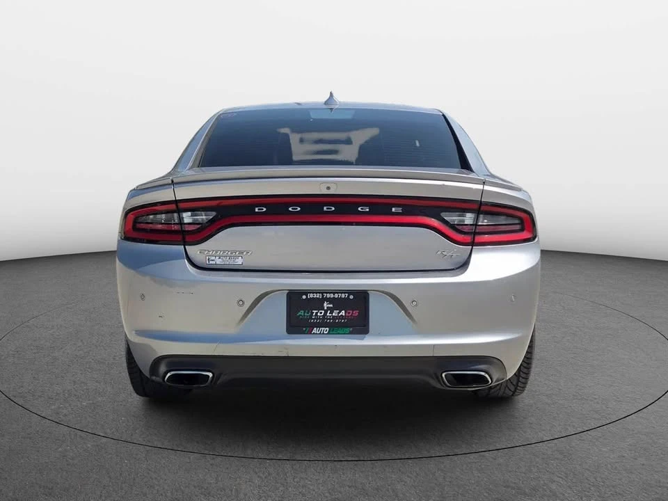 2015 Dodge Charger 7th Gen - Image 6 of 13
