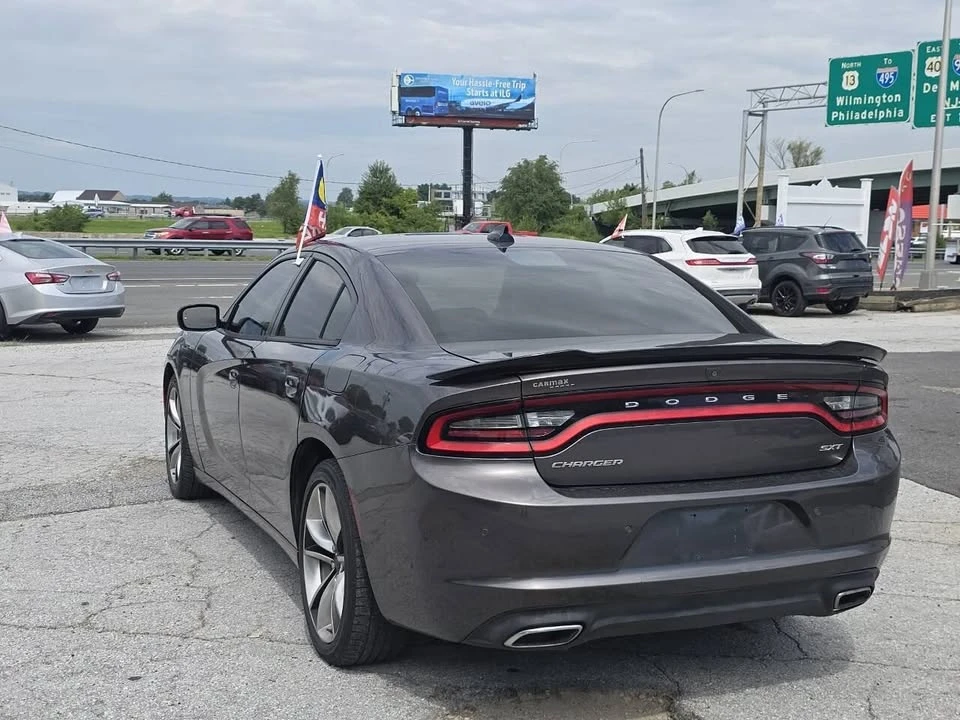 2015 Dodge Charger 7th Gen - Image 4 of 7