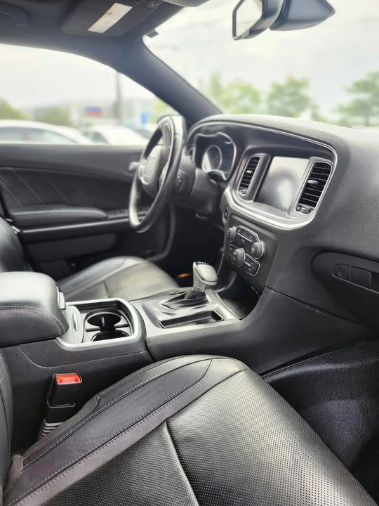 2015 Dodge Charger 7th Gen - Image 6 of 20