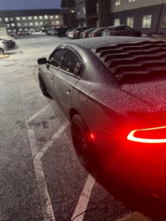 2015 Dodge Charger 7th Gen - Image 2 of 8