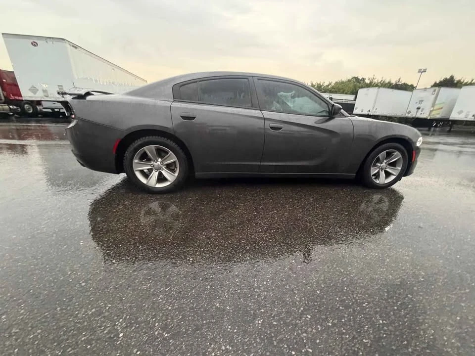 2015 Dodge Charger 7th Gen - Image 3 of 14