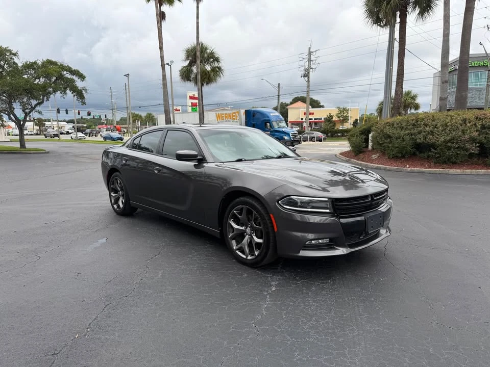 2015 Dodge Charger 7th Gen - Image 3 of 11