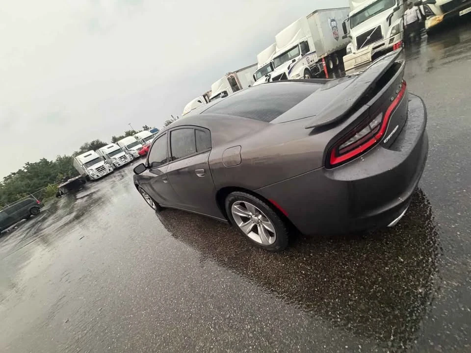 2015 Dodge Charger 7th Gen - Image 6 of 14