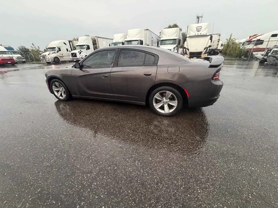 2015 Dodge Charger 7th Gen - Image 2 of 14