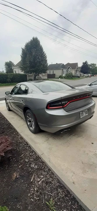2015 Dodge Charger 7th Gen - Image 2 of 7