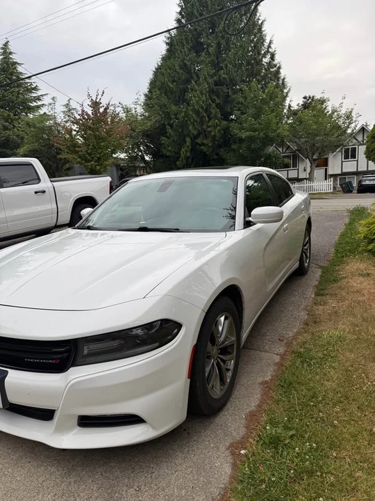 2015 Dodge Charger 7th Gen - Image 2 of 5