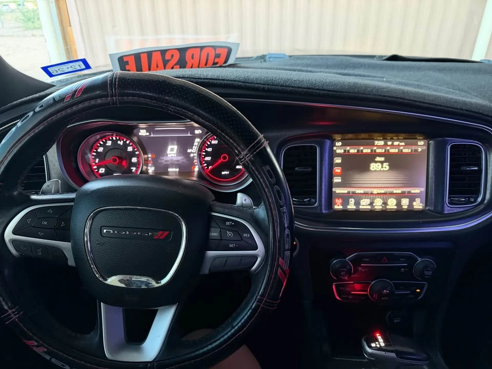 2015 Dodge Charger 7th Gen - Image 9 of 10