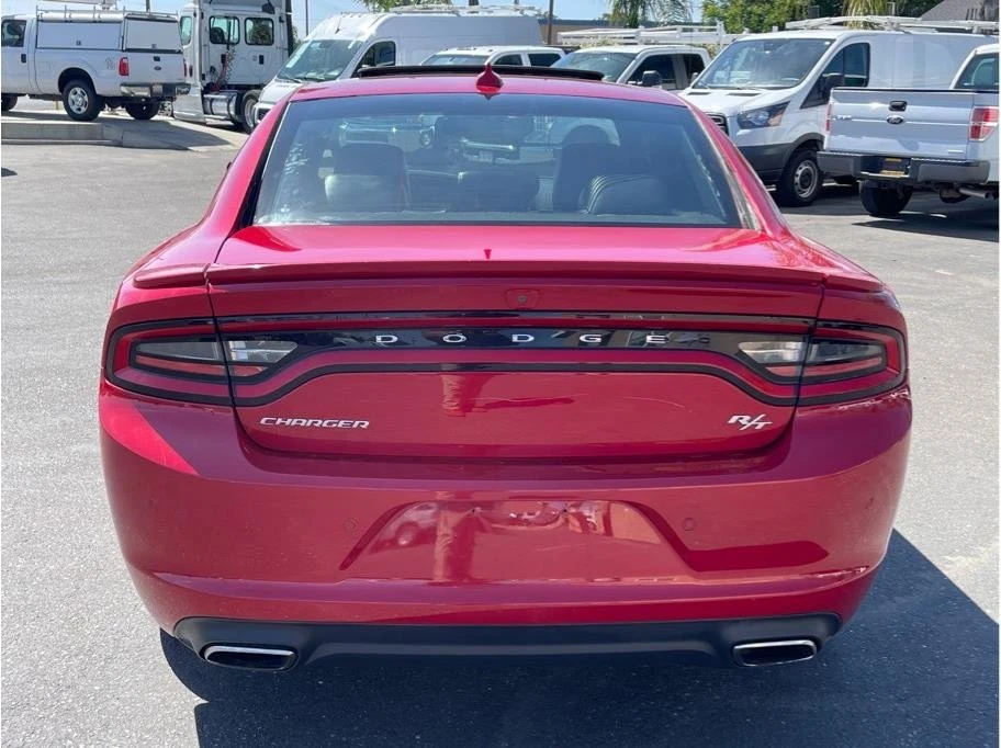 2015 Dodge Charger 7th Gen - Image 5 of 20