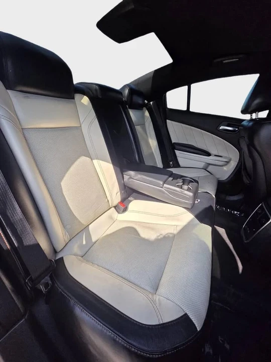 2015 Dodge Charger 7th Gen - Image 13 of 13