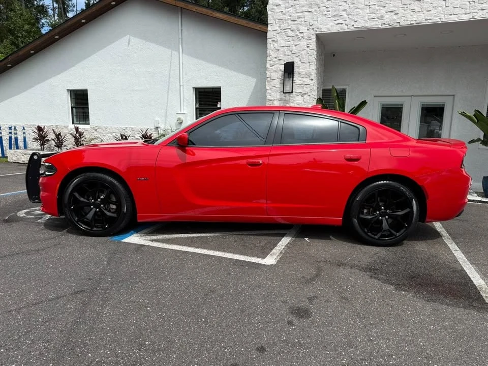 2015 Dodge Charger 7th Gen - Image 2 of 20
