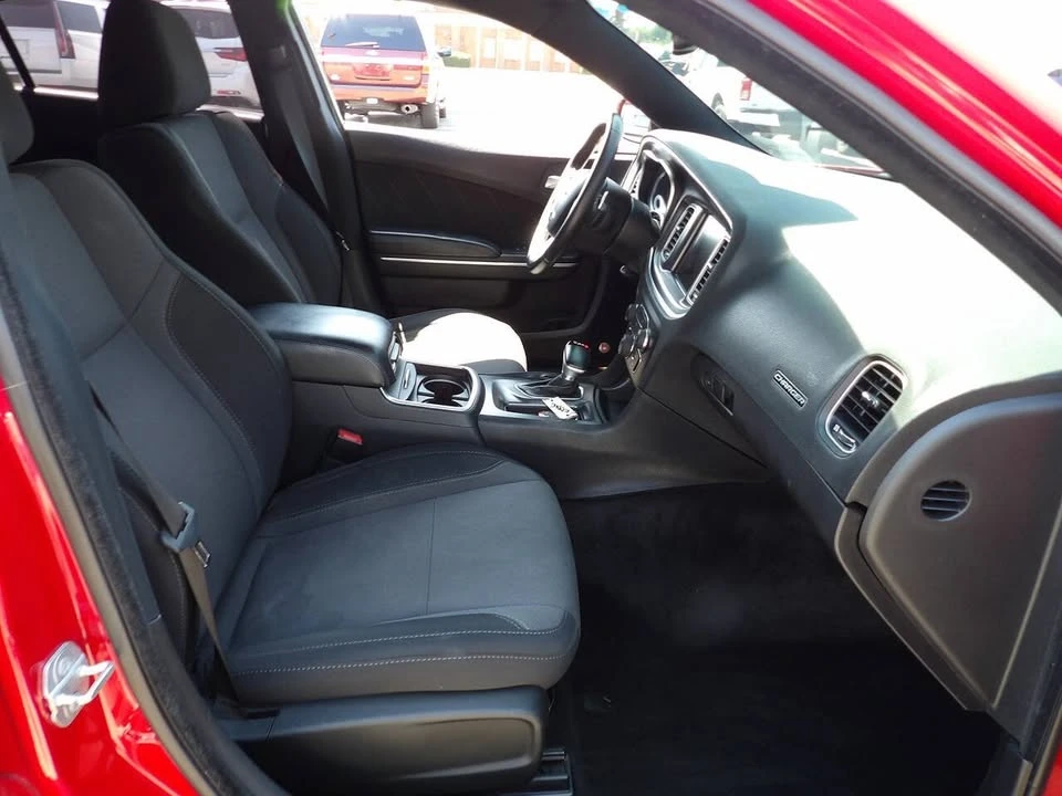 2015 Dodge Charger 7th Gen - Image 14 of 20