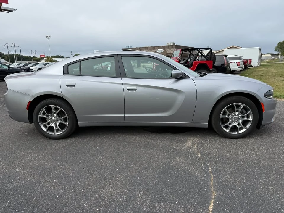2015 Dodge Charger 7th Gen - Image 10 of 18