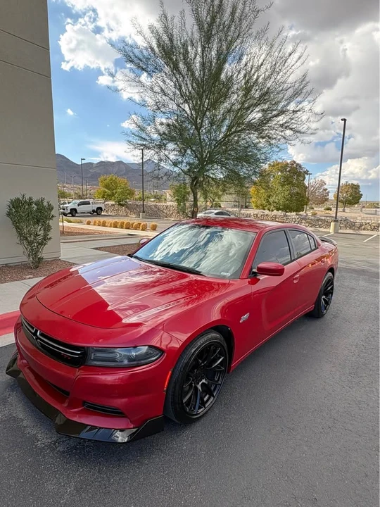 2015 Dodge Charger 7th Gen - Image 2 of 14