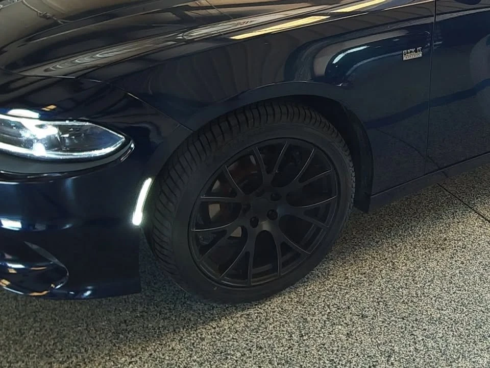 2015 Dodge Charger 7th Gen - Image 9 of 15