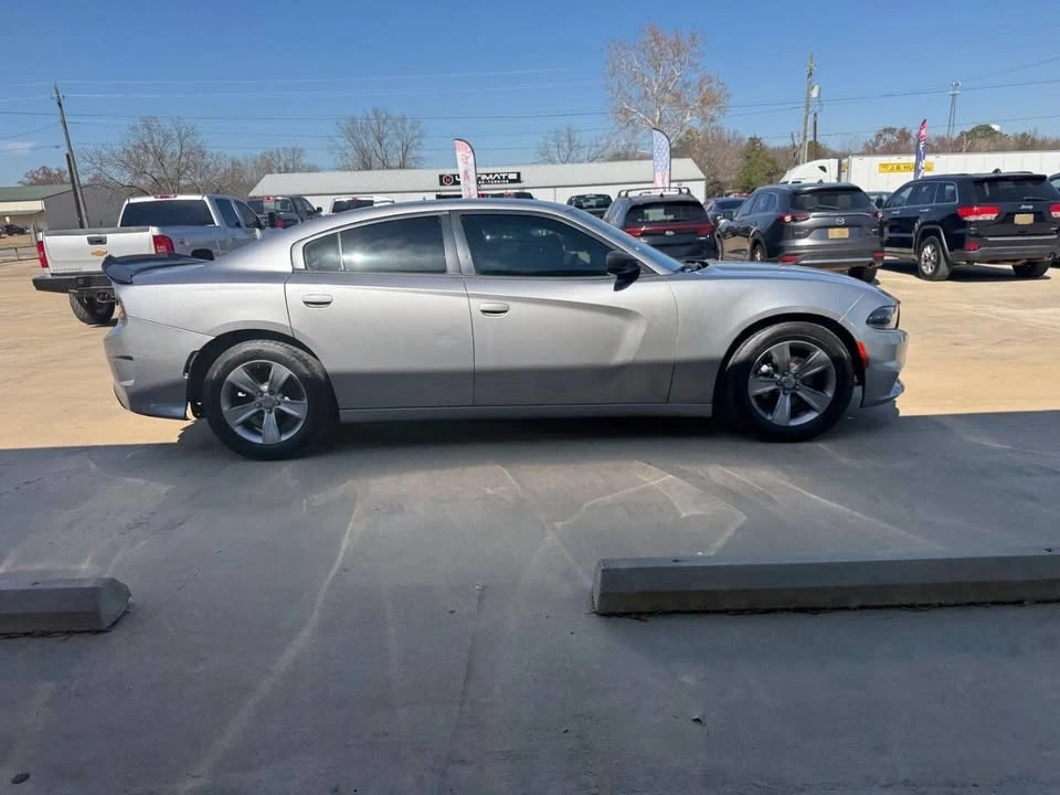 2015 Dodge Charger 7th Gen - Image 5 of 13