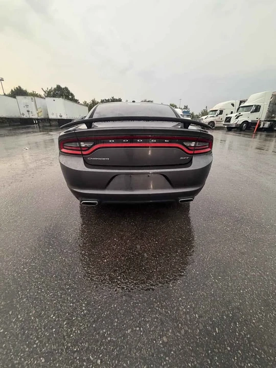 2015 Dodge Charger 7th Gen - Image 5 of 14