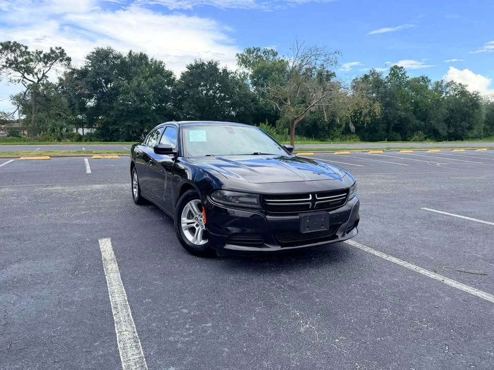 2015 Dodge Charger 7th Gen - Image 4 of 10
