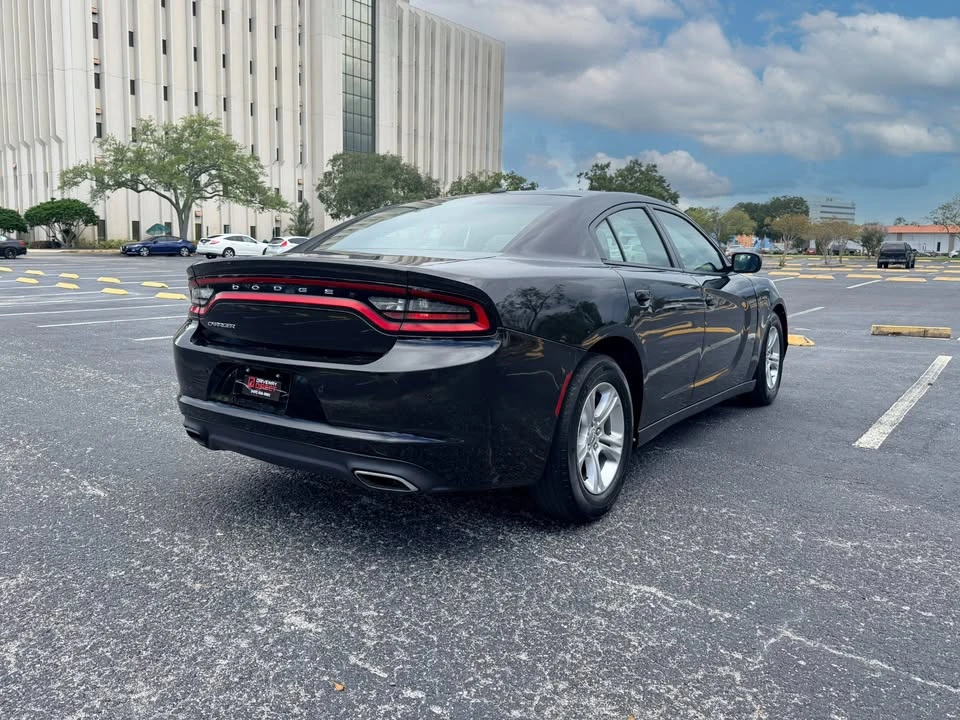 2015 Dodge Charger 7th Gen - Image 3 of 10