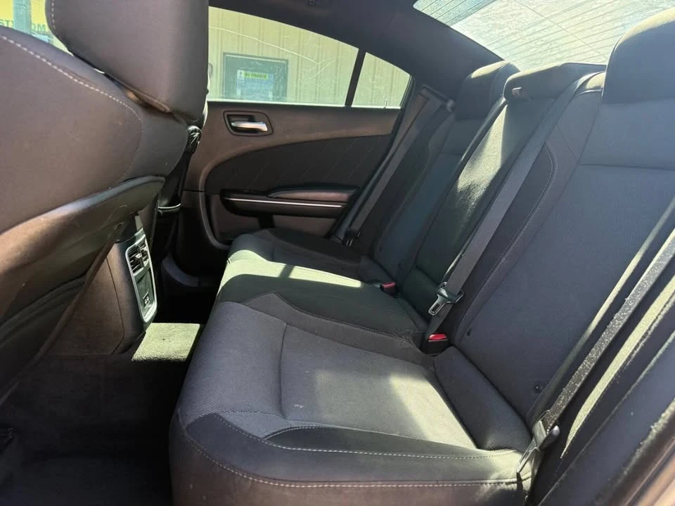 2015 Dodge Charger 7th Gen - Image 10 of 13