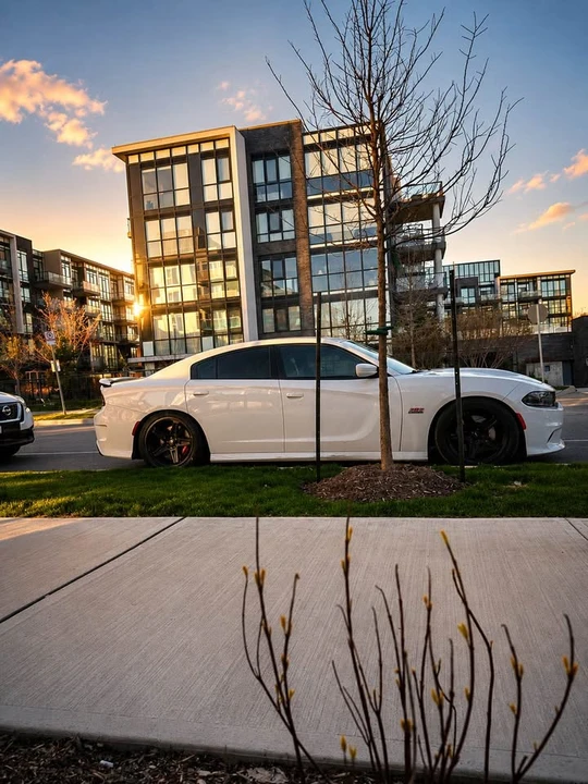 2015 Dodge Charger 7th Gen - Image 2 of 6