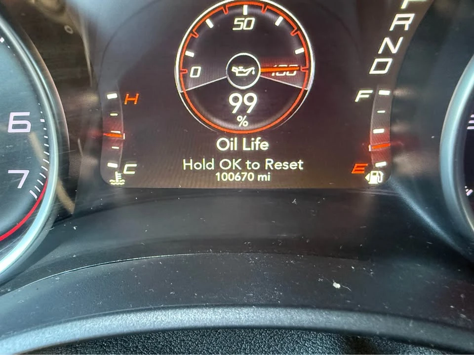 2015 Dodge Charger 7th Gen - Image 5 of 9