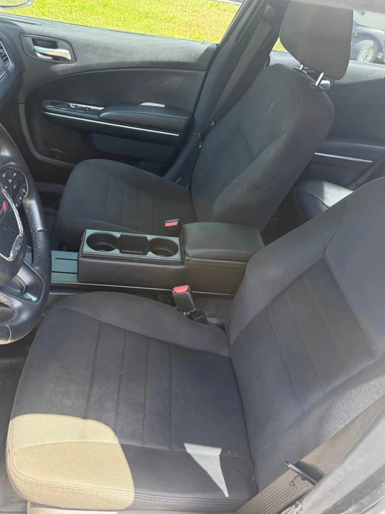 2015 Dodge Charger 7th Gen - Image 8 of 9