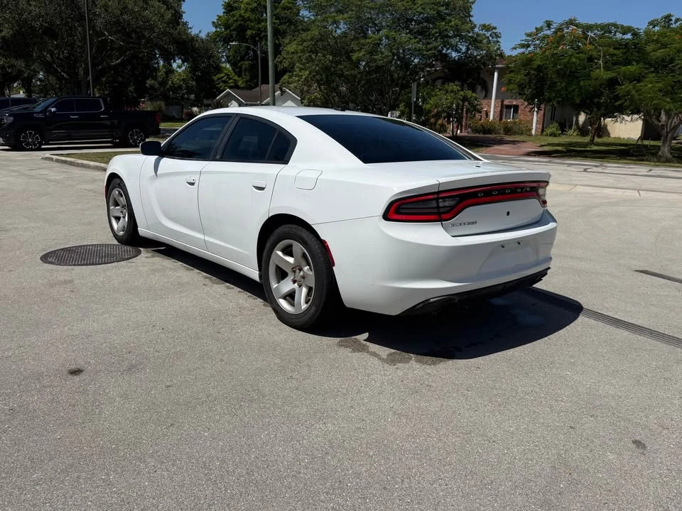 2015 Dodge Charger 7th Gen - Image 3 of 9