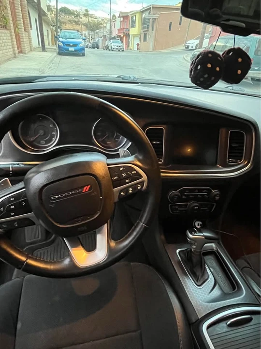 2015 Dodge Charger 7th Gen - Image 5 of 11
