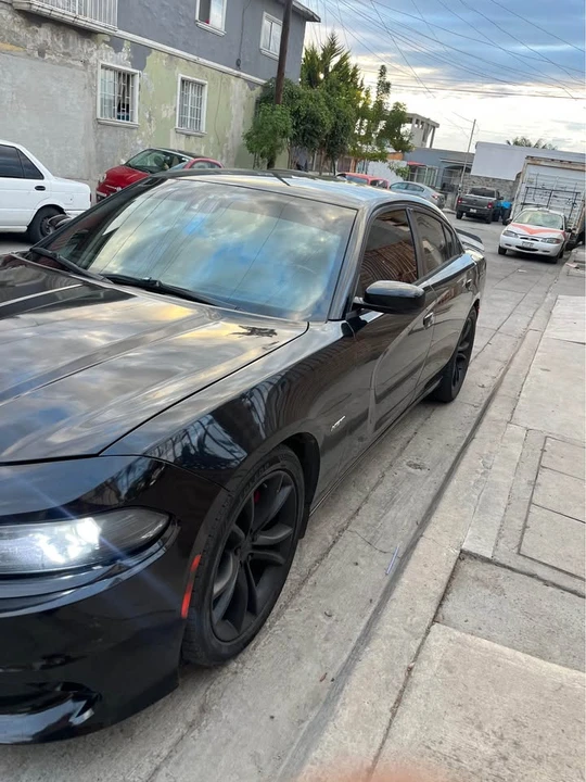 2015 Dodge Charger 7th Gen - Image 3 of 11