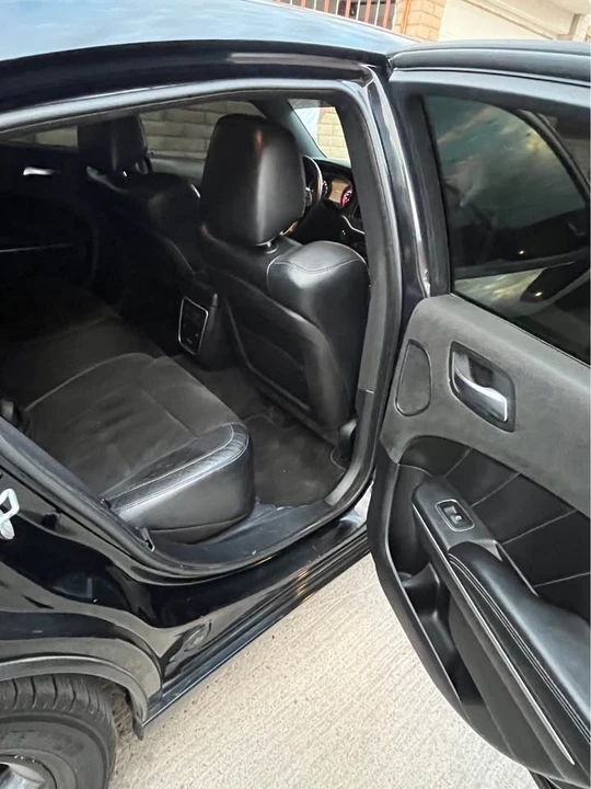 2015 Dodge Charger 7th Gen - Image 7 of 11
