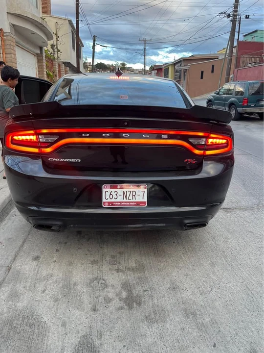 2015 Dodge Charger 7th Gen - Image 4 of 11