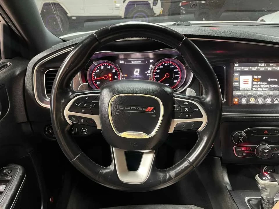 2015 Dodge Charger 7th Gen - Image 12 of 20