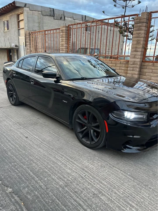 2015 Dodge Charger 7th Gen - Image 2 of 11