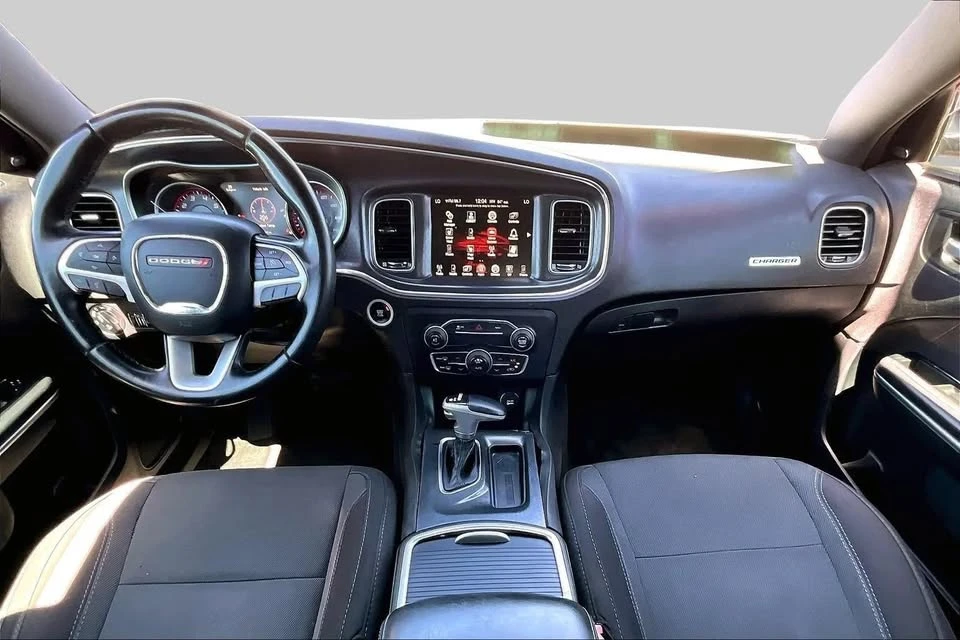 2015 Dodge Charger 7th Gen - Image 14 of 20
