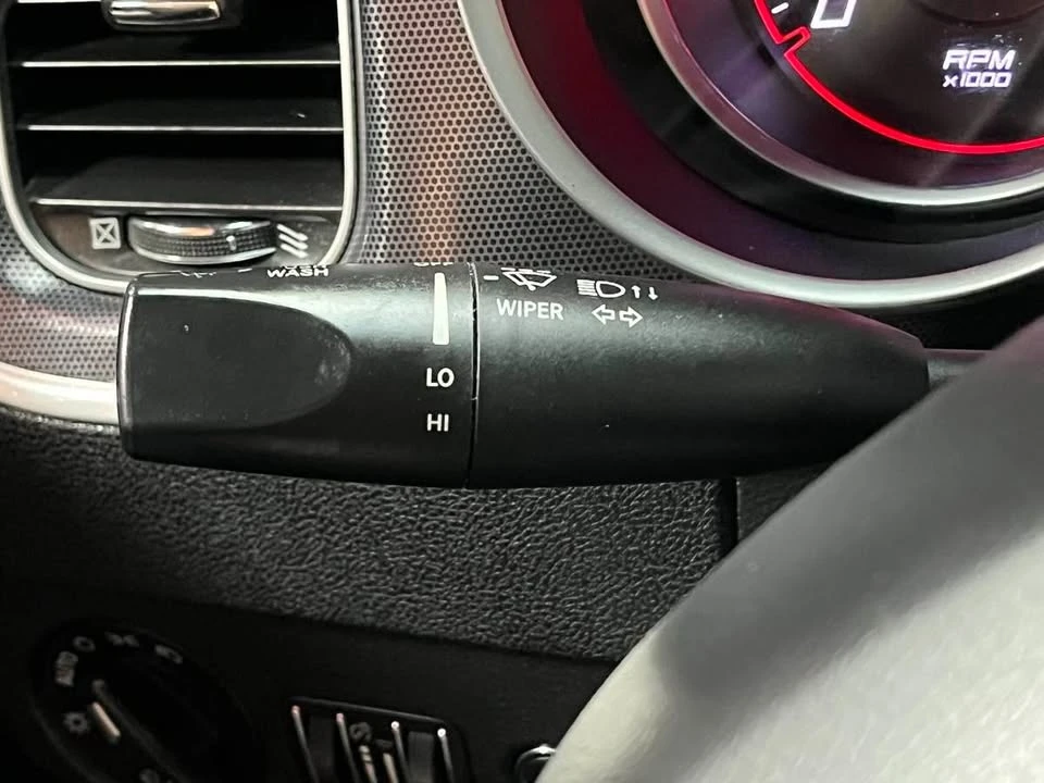 2015 Dodge Charger 7th Gen - Image 15 of 20