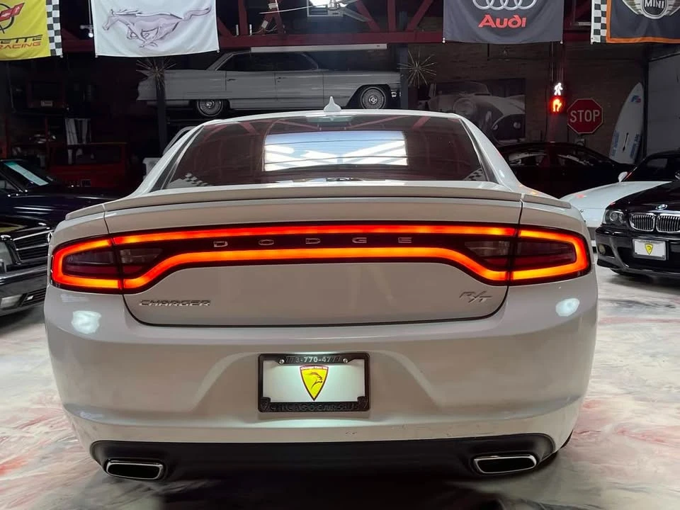 2015 Dodge Charger 7th Gen - Image 8 of 20